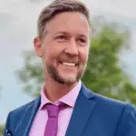 Josh, director of Blue Bison Media and happy client of Sarry San's Tampa Bay website design and marketing consulting services